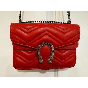 Sondra Roberts Red quilted crossbody with chain handle